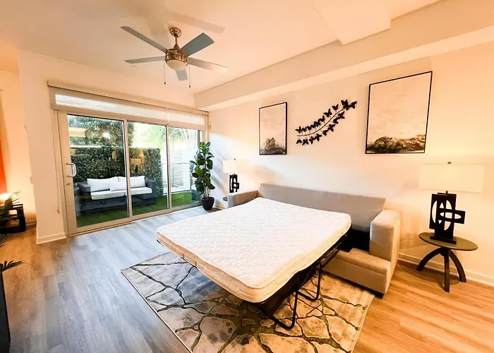Luxury Open Bd W Pool, Parking, & Wd 133